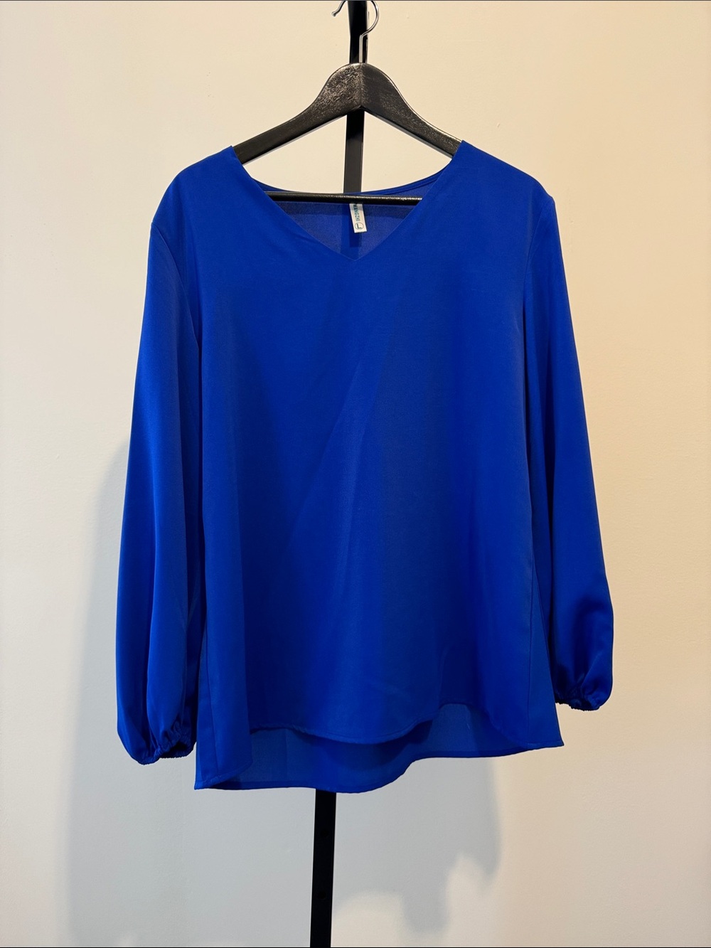 V-Neck Long Sleeve Women's Top - Royal Blue